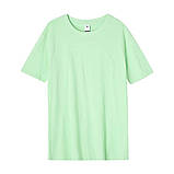 Чоловіча однотонна базова салатова футболка, фото 2