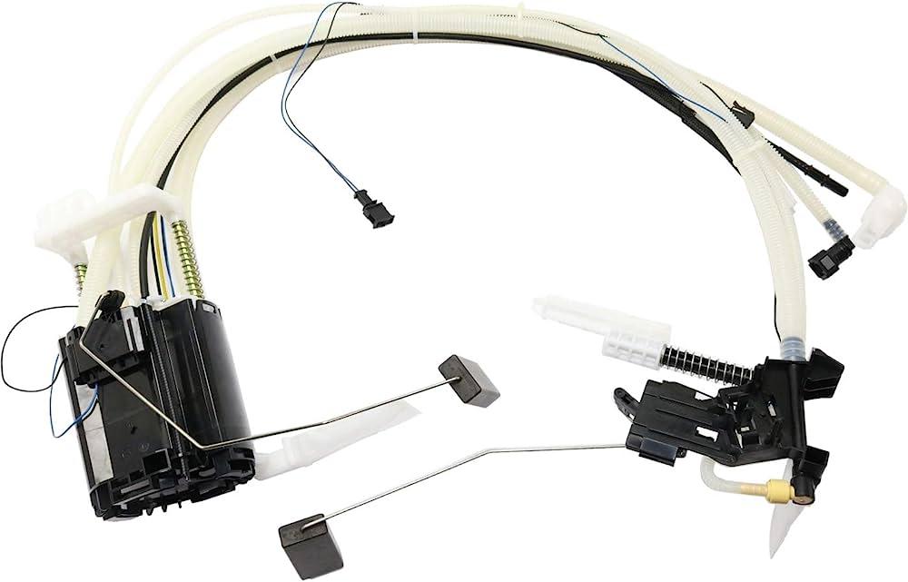 Фільтр паливний Land Rover:  Range Rover, LR015178, фото 1