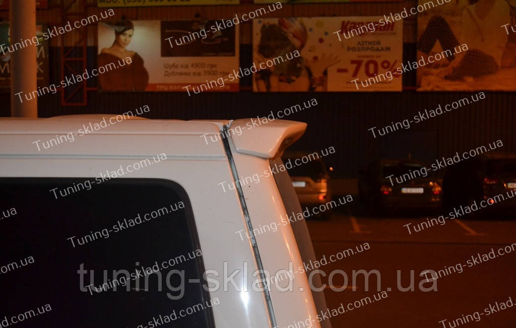 Задній спойлер Фольксваген Транспортер Т4 дві двері (спойлер на Volkswagen Transporter T4 розпашування), фото 1