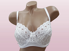 Бюстгальтер з м'якими чашечкамм на каркасаз Алюр 619 білий