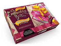 Набір для творчості "Шкатулка Embroidery Box: Present"