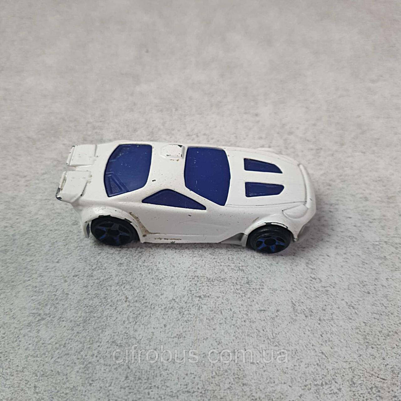 Іграшкова машинка техніка Б/У Hot Wheels White Car Made for McDonald's 2012, фото 1