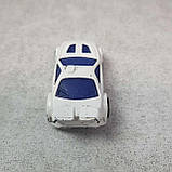 Іграшкова машинка техніка Б/У Hot Wheels White Car Made for McDonald's 2012, фото 4