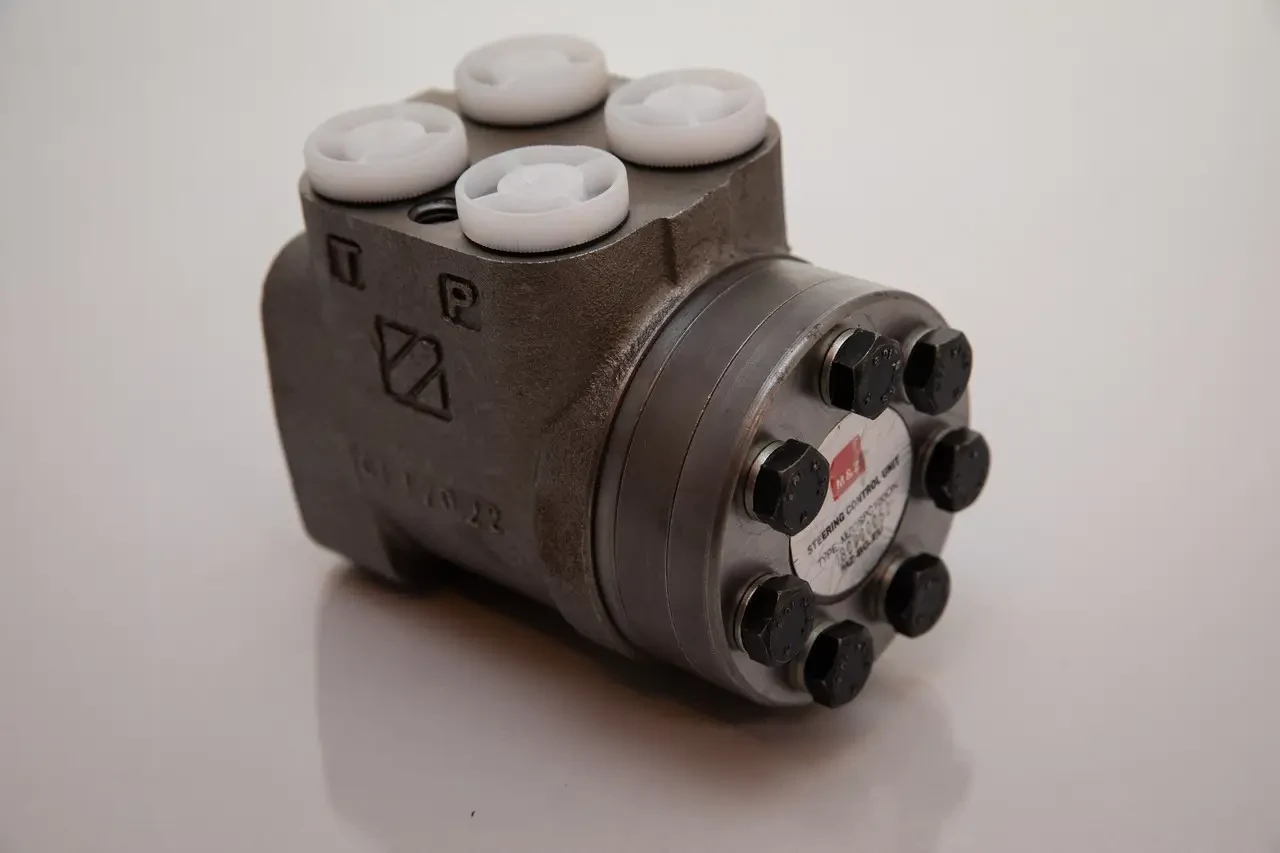 Купити Насос дозатор 100 л на МТЗ, ЮМЗ, Т-25, Т-40 (Оригінал), ціна ...