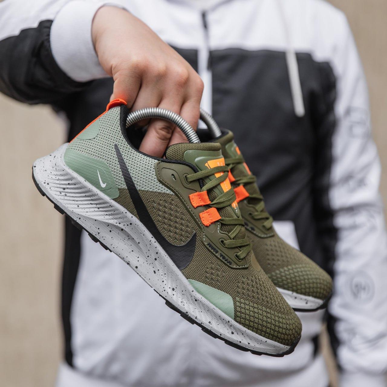 Nike air pegasus olive 2025