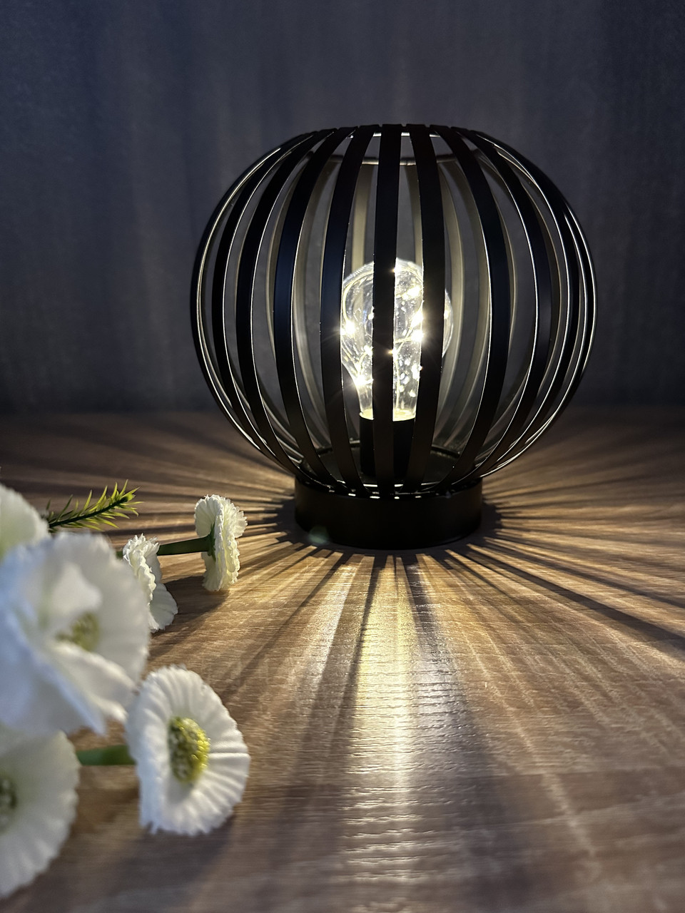 Настільна світлодіодна лампа лофт у чорному кольорі на батарейках 19х17.5 см