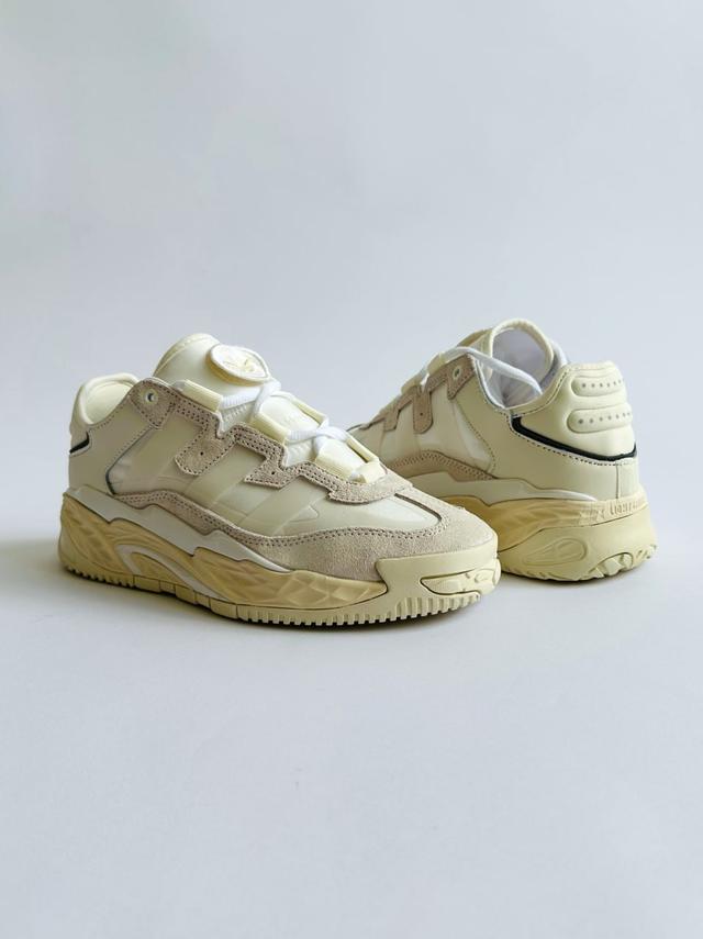 мужские кроссовки Adidas Niteball White 