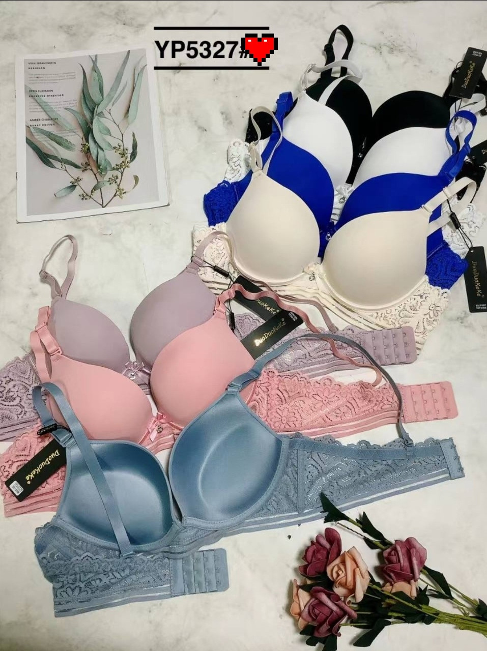 Бюстгальтери жіночі гуртом