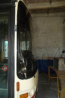 Изготовление и замена лобового стекла на автобусе Van Hool Alizee в Никополе (Украина) 2
