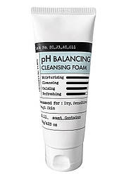 Derma Factory pH Balancing Cleansing Foam - Слабокислотна очищаюча пінка з пантенолом