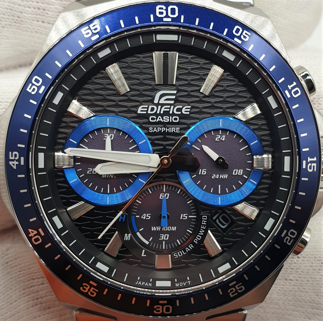 Чоловічий годинник часы Casio Edifice EFS-S600D-1A2VUEF Sapphire Solar новий