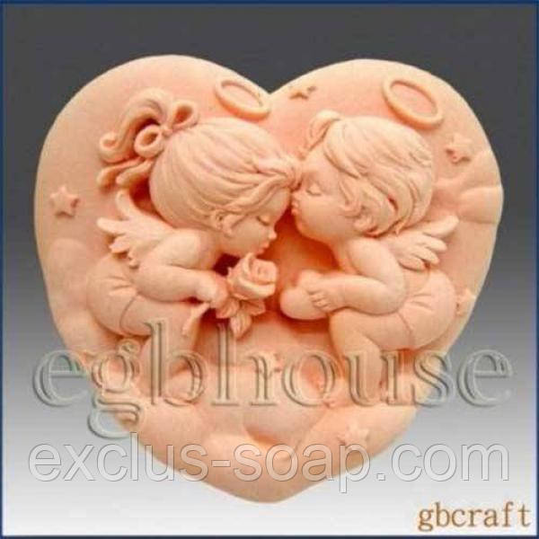 Поцелуй 2D, фото 1