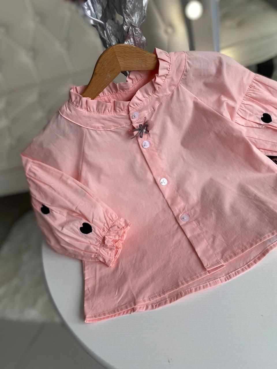 Ошатна блузка на дівчинку з сердечками на рукавах Рожева 36, 42, Рожевий, Для дівчаток, Літо, 104, фото 1