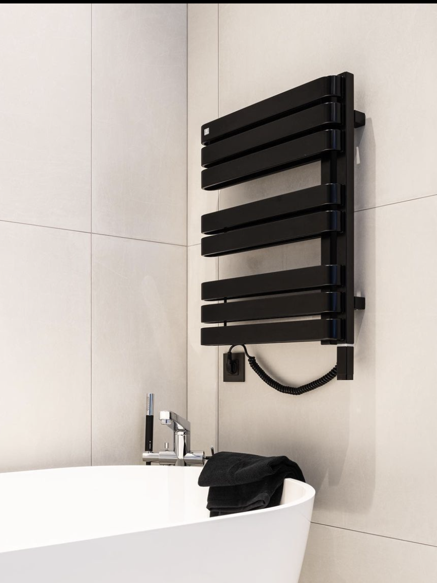 Рушникосушка електрична Terma Warp S 655x500 Black mat, тен ONE