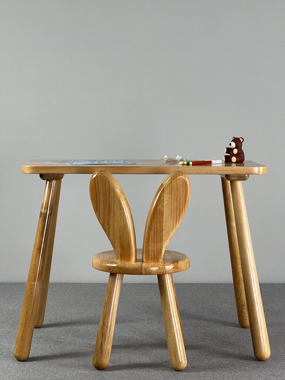 Прямокутний столик "Монтессорі" та стільчик "Банні" з дерева