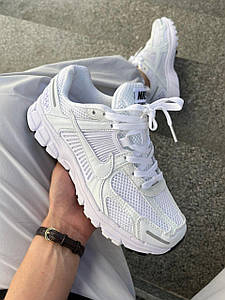 Чоловічі Кросівки Nike Zoom Vomero 5 White 43-44-45