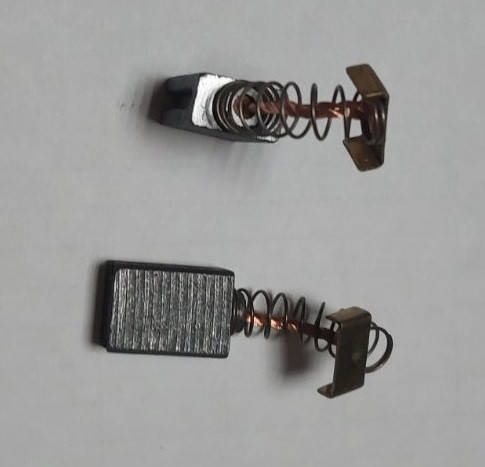 Щетки электрокосы Зеніт ЗТС-1600: продажа, цена в Днепре