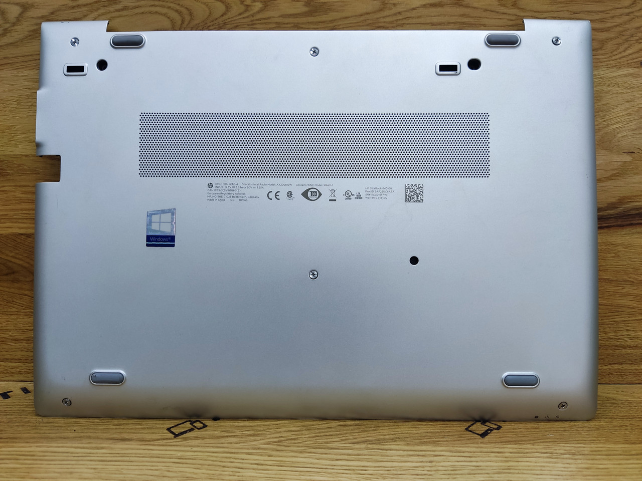 Нижня кришка HP Elitebook 840 G5 840 G6 745 G5 745 G6 Zbook 14U G5 (L14371-001, L62728-001 L15536-001) Вживана