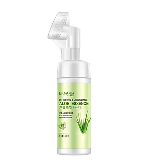 Опт Пінка для вмивання з масажною щіточкою Bioaqua Aloe Moisturizing Massage Cleanser, 120 мл, фото 4