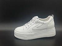 Білі кросівки. Маленькі розміри (36, 37, 38, 39, 40).