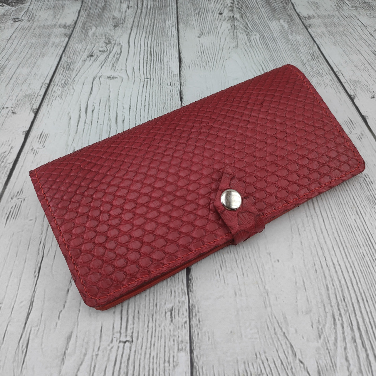 Гаманець зі шкіри питона. Жіночій гаманець. Жіночий червоний гаманець. Жіночий гаманець з натуральної шкіри.