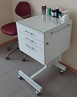 Стоматологічні меблі, стоматологічний стіл