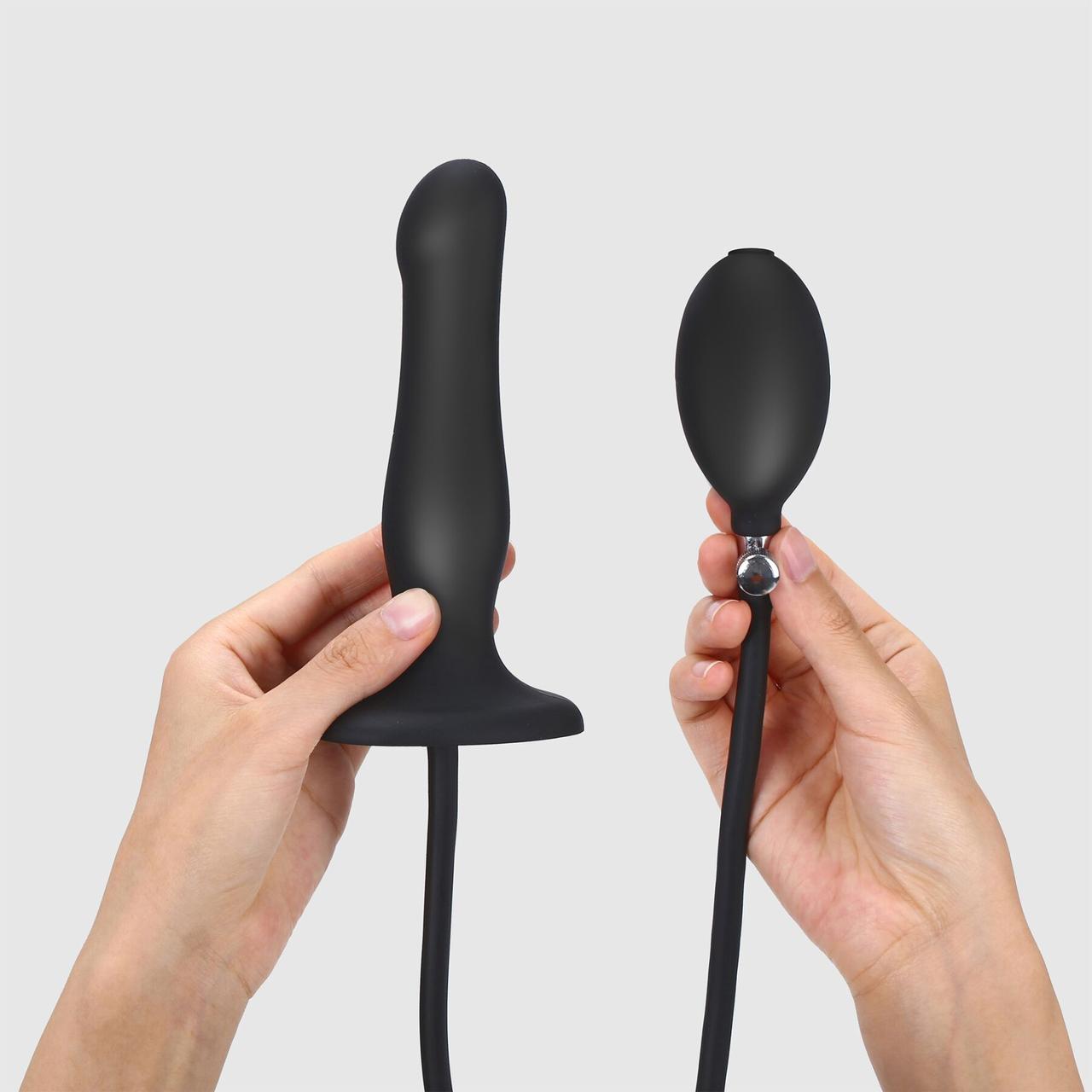 Фалоїмітатор надувний Strap-On-Me Inflatable Dildo Plug — Noir, кулька всередині, Ø до 6 см
