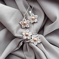 Срібний набір із золотими пластинами Квітка, комплект прикрас зі срібла із золотими вставками і фіанітами