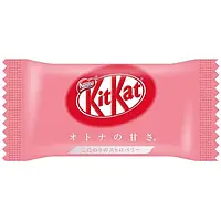 Батончик KitKat Strawberry 12g