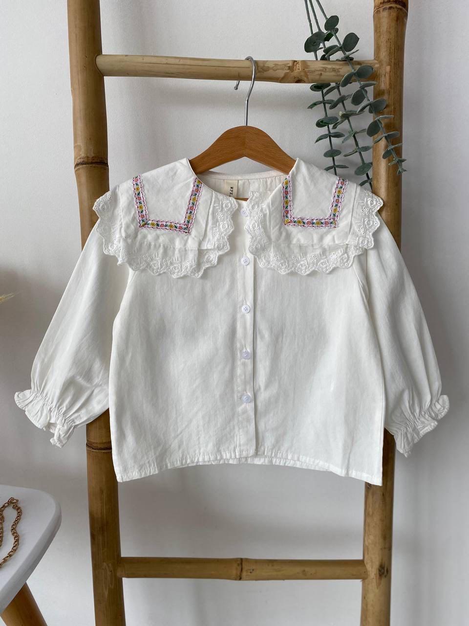 Ошатна біла шкільна блузка з мереживом в квіточки W2205, 100, WPXJ, Білий, Для дівчаток, Весна Осінь, 116, фото 1