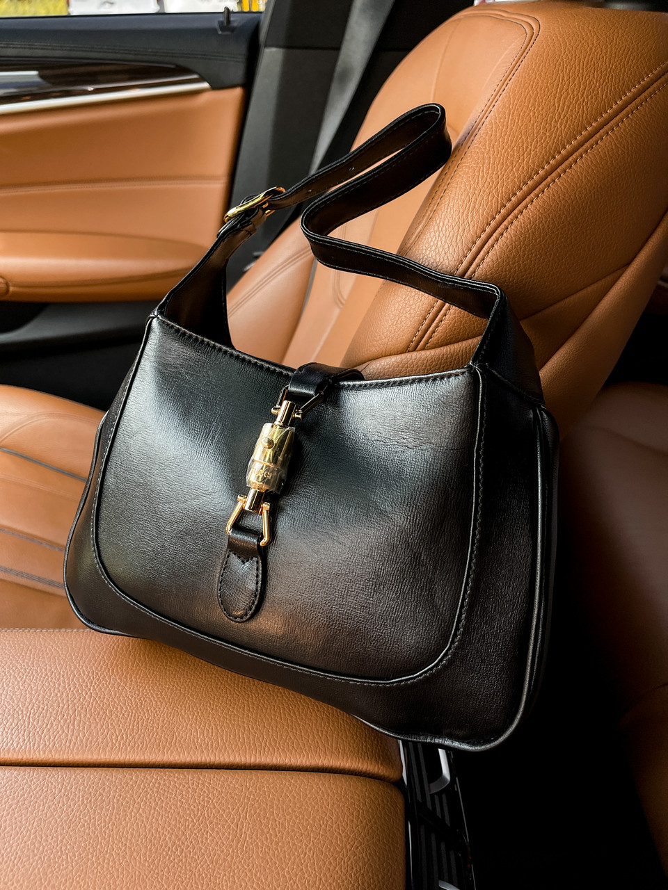 Жіноча брендова сумка Гуччі / стильна жіноча сумочка на ремені, фото 1