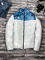 Очень теплая молодежная зимняя куртка без капюшона "Синие Розы" белая с голубым