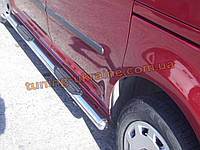 Пороги боковые труба c накладной проступью D70 на Toyota RAV 4 2000-2005