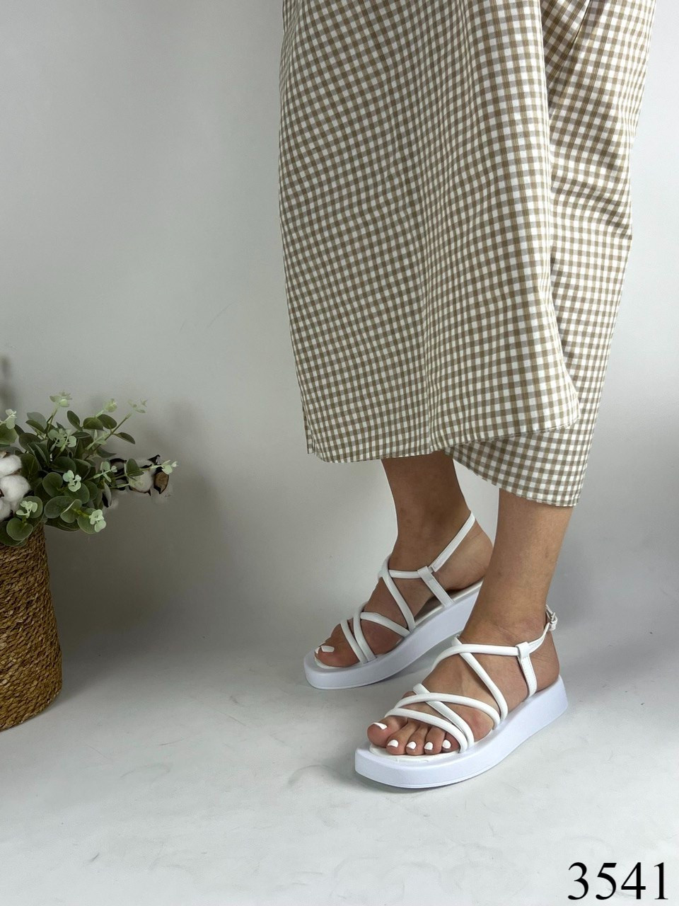 Босоніжки шкіряні, фото 1