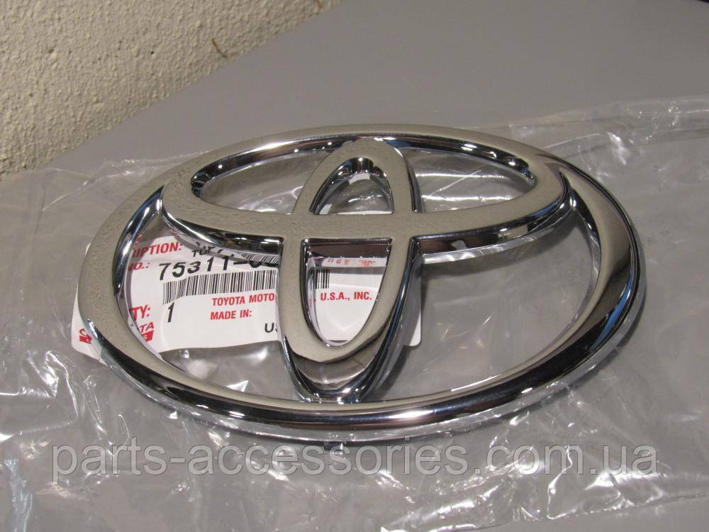 Toyota Sequoia 2005-2007 Емблема значок у решітку радіатора Новий Оригінал