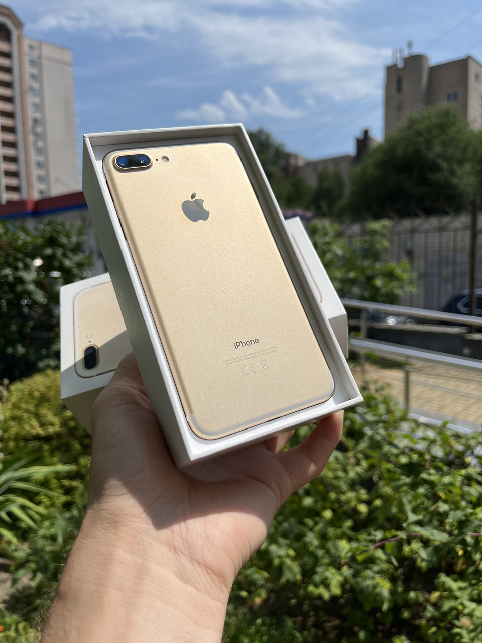 iPhone 7 ゴールド 128GB (3セットブラック、ホワイト、ピンク Мобильный телефон Apple iPhone 7 128GB Gold (FN942RM/A) как