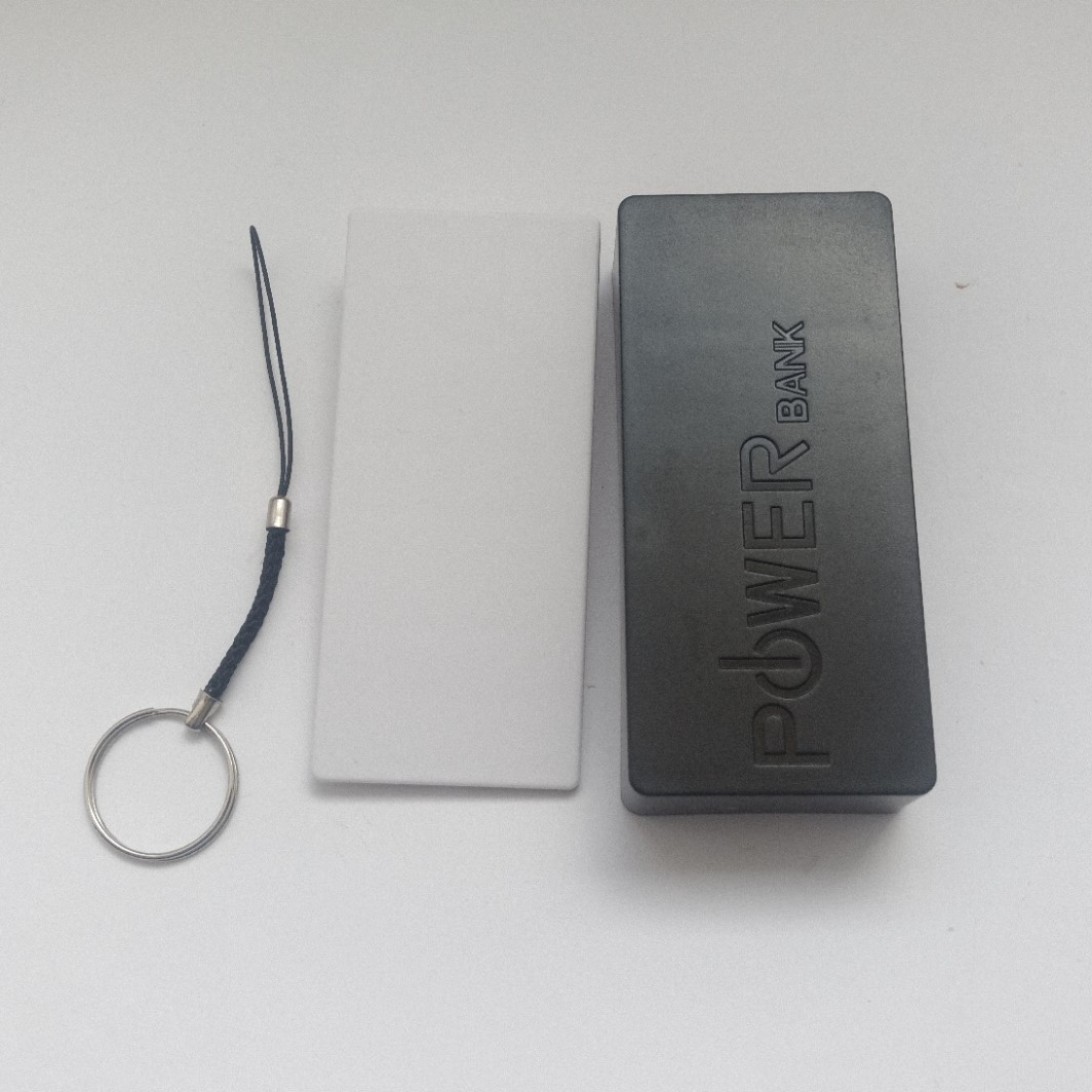 Корпус коробка для POWER BANK 2*18650, Чорний