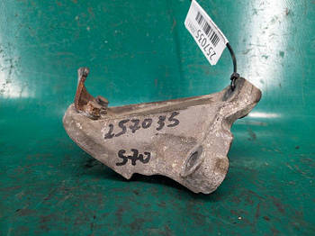 Кронштейн двигуна VOLVO S70 97-00 СЕДАН 2.5 1999 задн. (б/у)