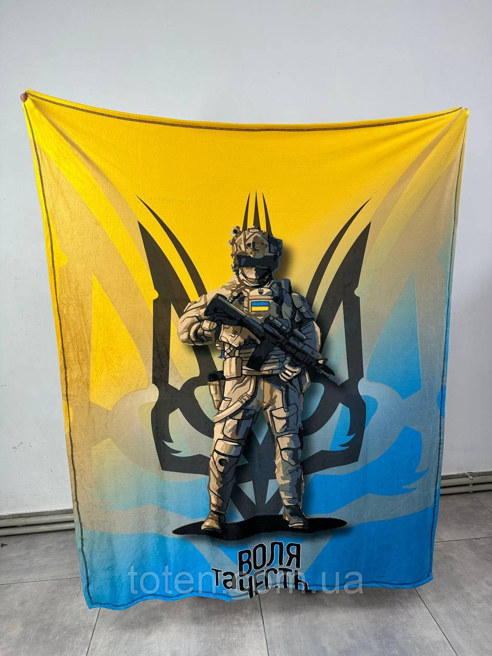 Плед патріотичний Воїн ВСУ Воля та честь якісне покривало з 3D малюнком розмір 135х160
