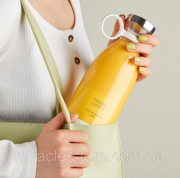 Портативный блендер шейкер Fresh Juice с четверным лезвием Переносной USB миксер для приготовления смузи - фото 7 - id-p1888467848