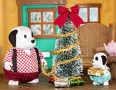 Набір фігурок Li’l Woodzeez — Сім’я Собак, 4 шт., з книжкою англійською мовою, фото 2