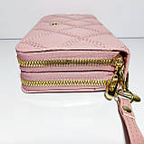Гаманець жіночий на дві блискавки стьобаний колір пудра 3226, фото 4