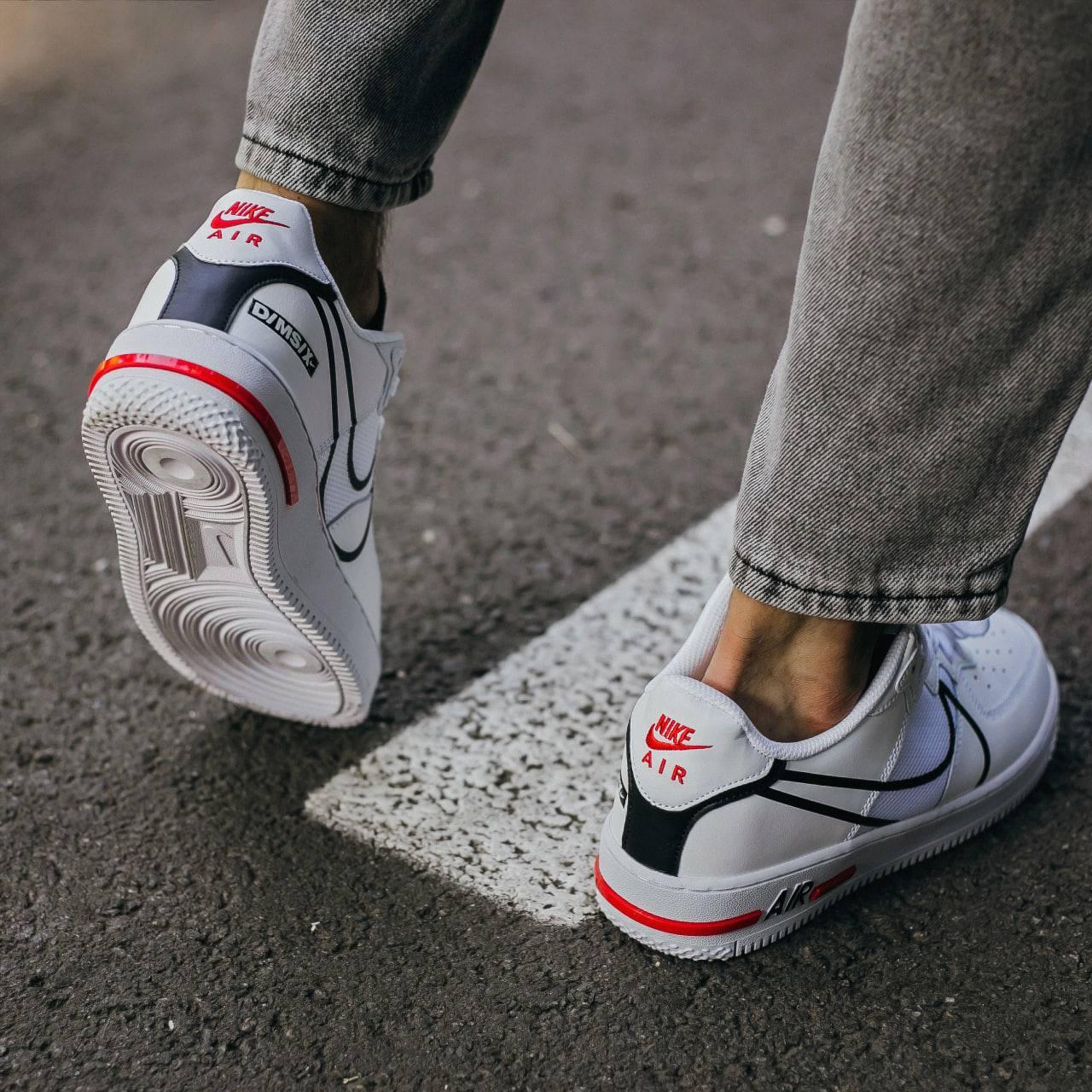 Jordan 1 sale react on feet