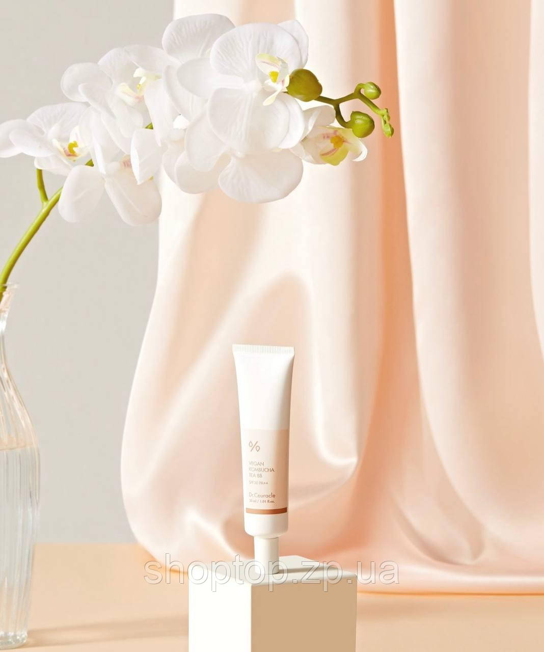 Веганський тональний ВВ-крем з екстрактом комбучі Dr.Ceuracle Vegan Kombucha Tea BB Cream