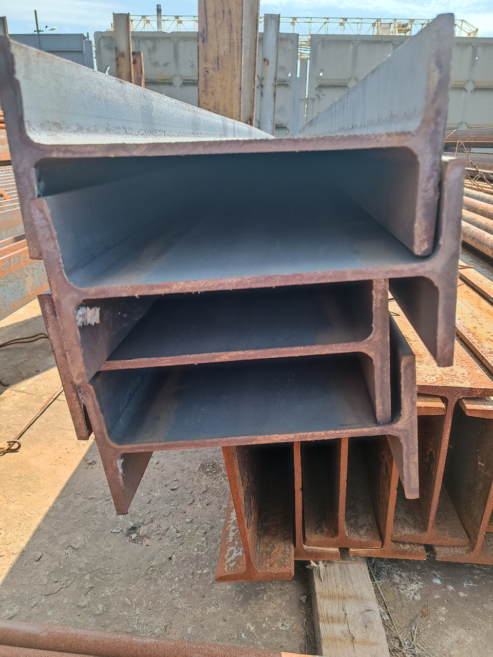 Балка 24(М) ст. 09Г2С, S355, S275, S235