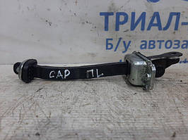 Обмежувач дверей передній лівий Chevrolet