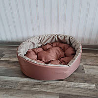 Лежак для собак и кошек 40х30см лежанка для маленьких собак и щенков цвет мокко с бежевым