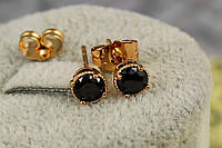 Серьги гвоздики Xuping Jewelry черный фианит в ободке из точек 5 мм золотистые