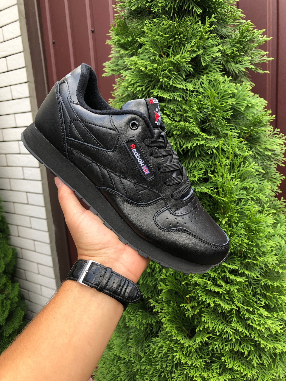 Reebok store shoes 1500