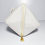 Косметичка жіноча шкірозамінник біла скриня, фото 3